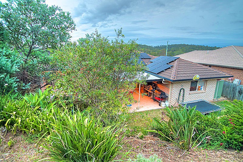 Photo - 35 Skinner Crescent, Silkstone QLD 4304 - Image 16