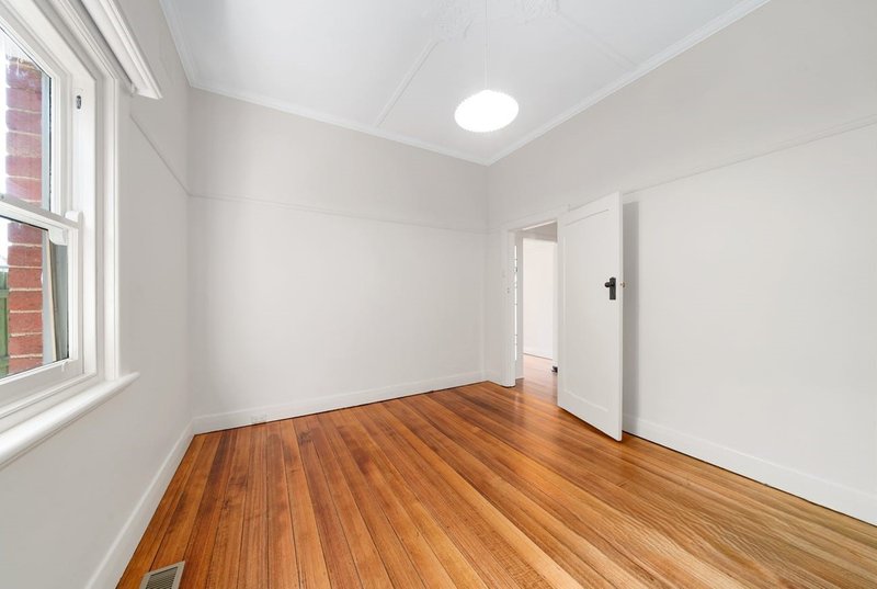 Photo - 35 Smith Street, Brunswick West VIC 3055 - Image 9