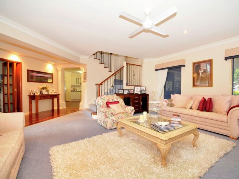 Photo - 35 Snow Wood Drive, Eatons Hill QLD 4037 - Image 5