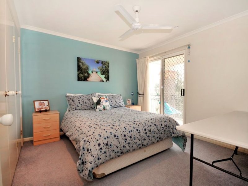 Photo - 35 Snow Wood Drive, Eatons Hill QLD 4037 - Image 21