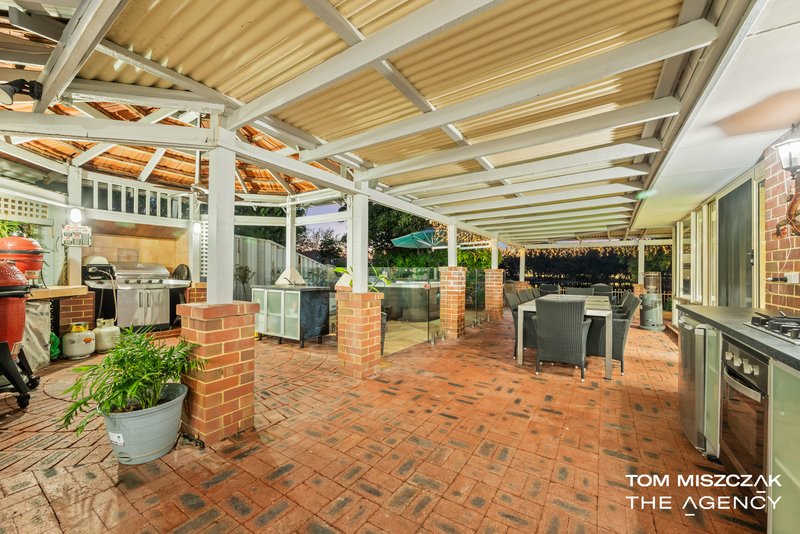 Photo - 35 Southpointe Crescent, Ballajura WA 6066 - Image 31