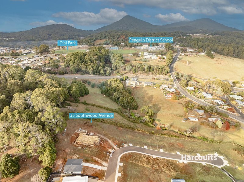 Photo - 35 Southwood Avenue, Penguin TAS 7316 - Image 6