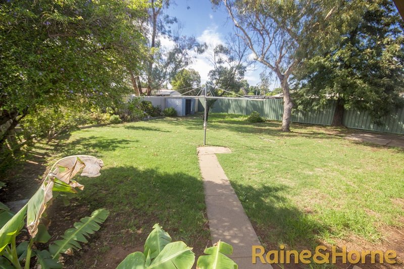 Photo - 35 Springfield Way, Dubbo NSW 2830 - Image 8