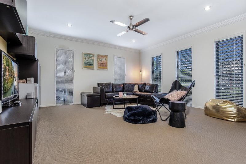 Photo - 35 Stark Drive, Narangba QLD 4504 - Image 5