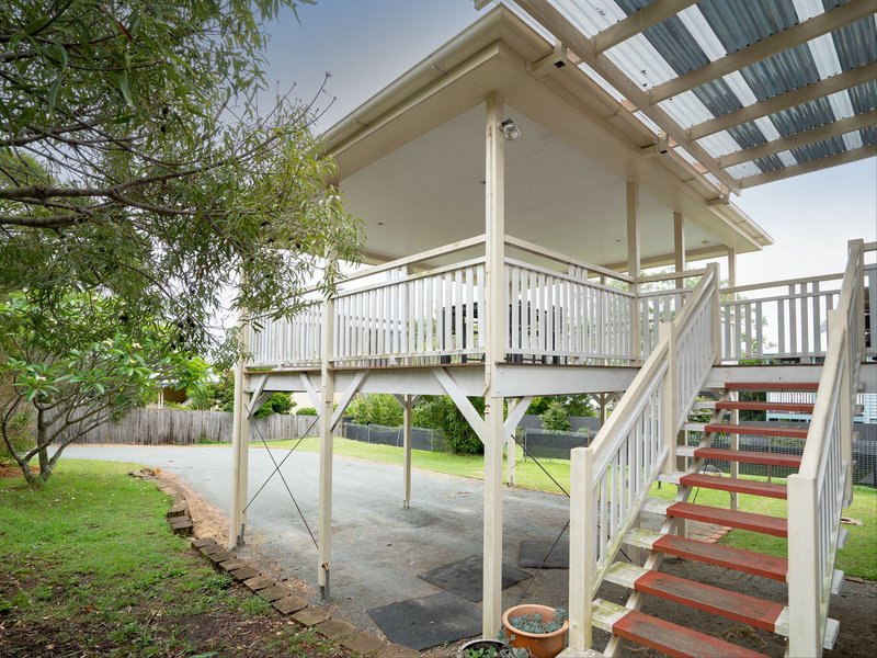 Photo - 35 Stella Street, Holland Park QLD 4121 - Image 14