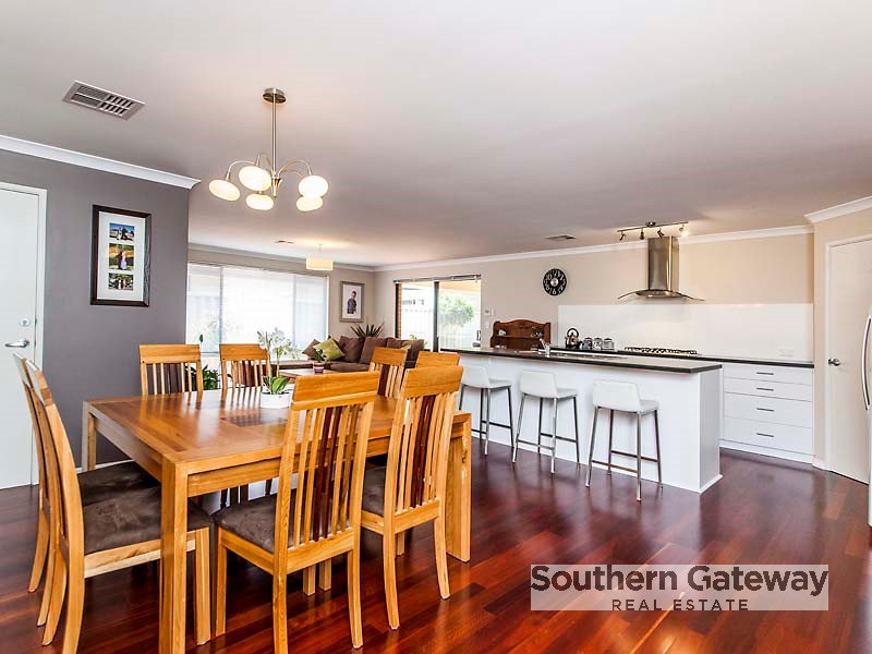 Photo - 35 Stokesay Street, Orelia WA 6167 - Image 28