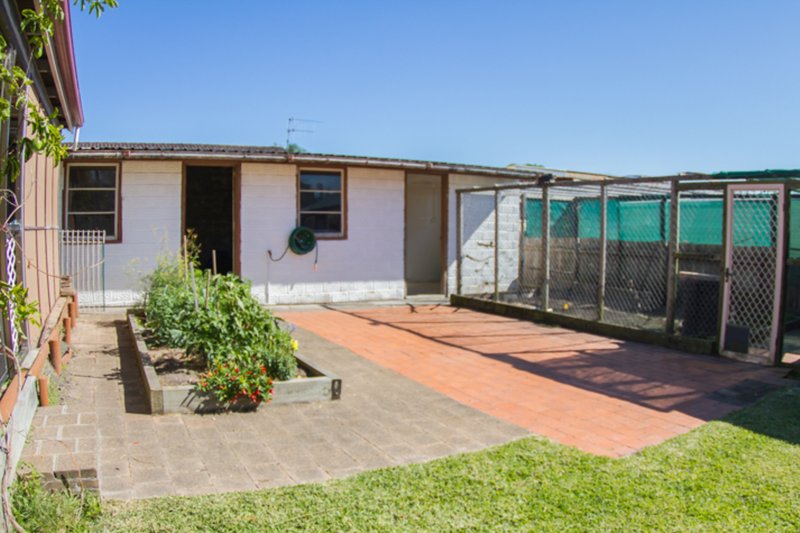 Photo - 35 Strand Street, Forster NSW 2428 - Image 3