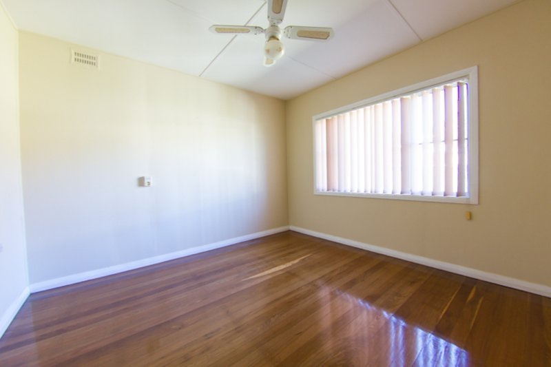 Photo - 35 Strand Street, Forster NSW 2428 - Image 4