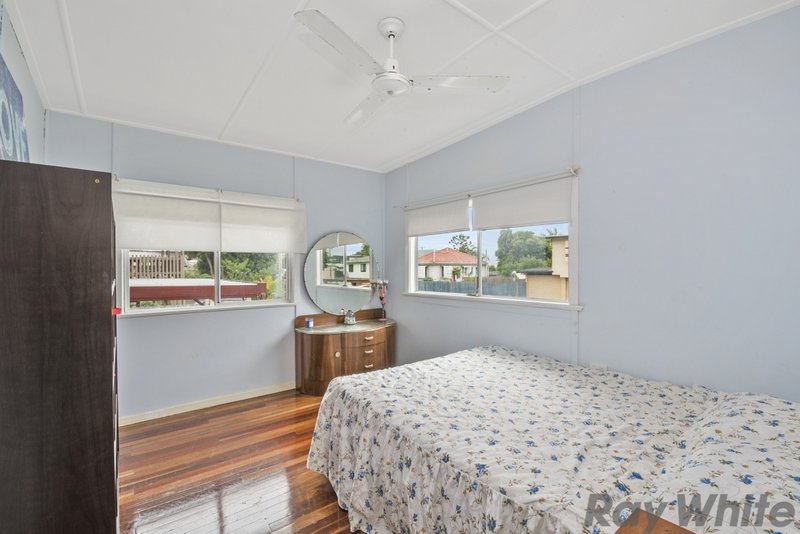 Photo - 35 Summer Street, Deception Bay QLD 4508 - Image 9