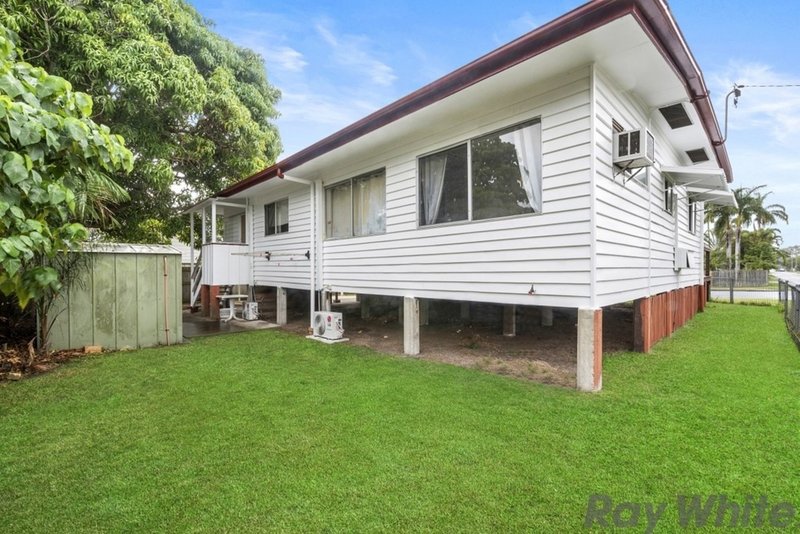 Photo - 35 Summer Street, Deception Bay QLD 4508 - Image 11