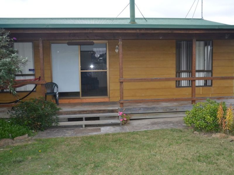 Photo - 35 Swanwick Drive, Coles Bay TAS 7215 - Image 14