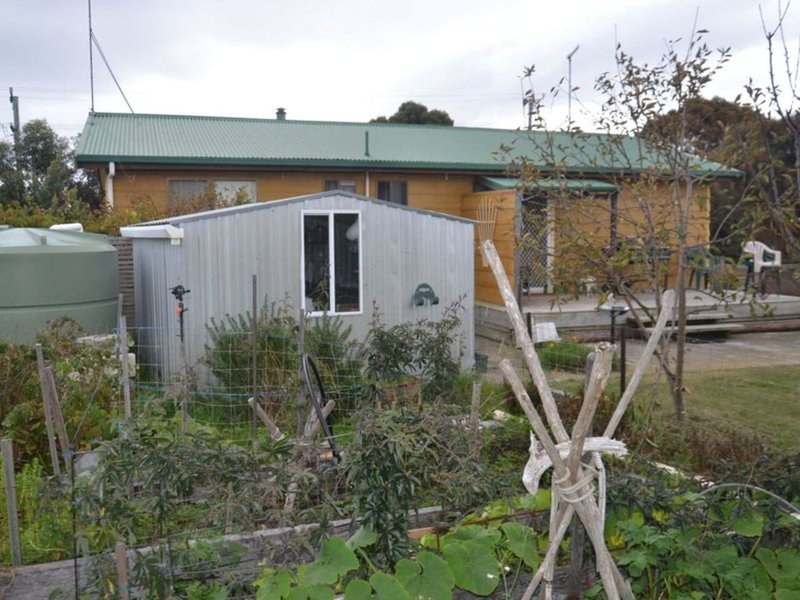 Photo - 35 Swanwick Drive, Coles Bay TAS 7215 - Image 21