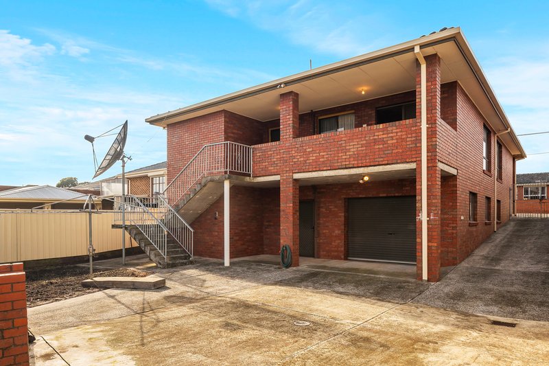 Photo - 35 Symon Crescent, Thomastown VIC 3074 - Image 24
