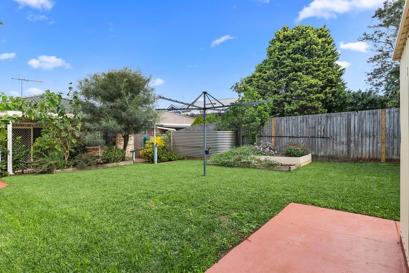 Photo - 35 Tangorin Street, Wynnum QLD 4178 - Image 5