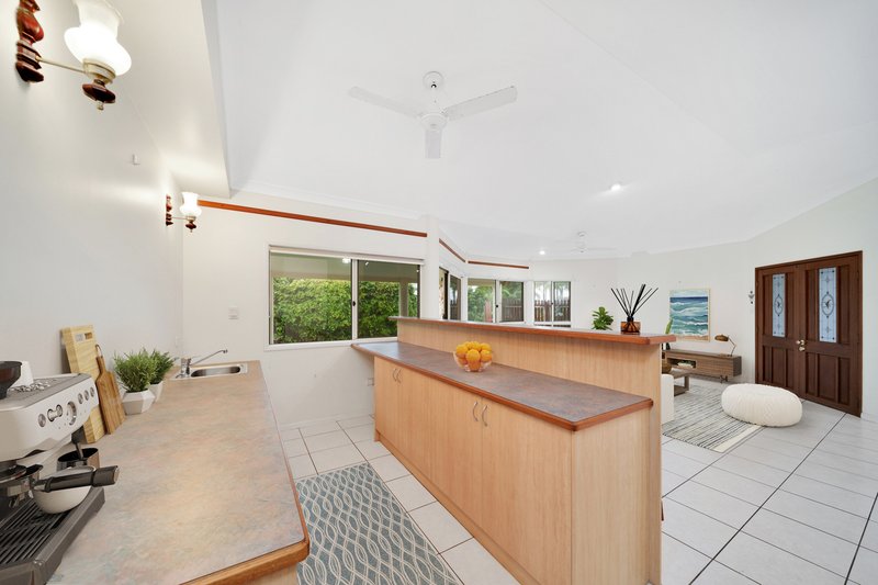 Photo - 35 Taylor Street, Kurrimine Beach QLD 4871 - Image 8