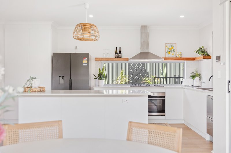 Photo - 35 Templetonia Rise, Lake Coogee WA 6166 - Image 5