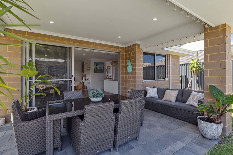 Photo - 35 Templetonia Rise, Lake Coogee WA 6166 - Image 19