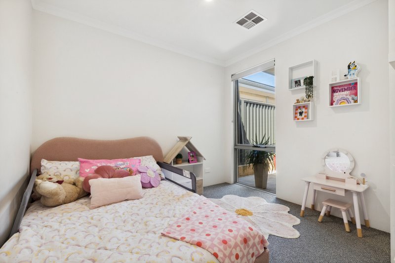 Photo - 35 Templetonia Rise, Lake Coogee WA 6166 - Image 25