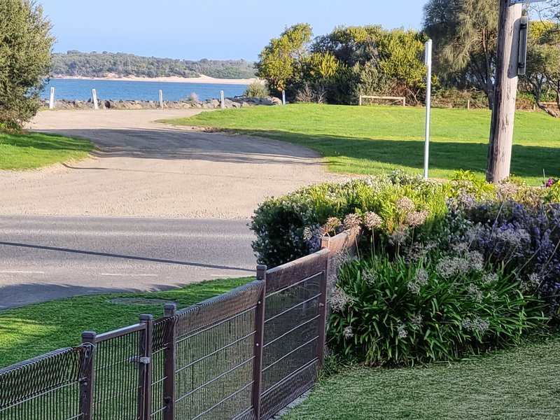 Photo - 35 The Esplanade, Inverloch VIC 3996 - Image 10