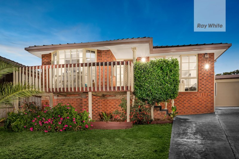 35 Thompson Circuit, Mill Park VIC 3082