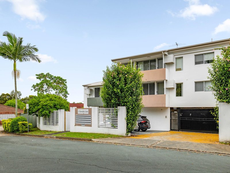 Photo - 3/5 Thornlake Court, Tingalpa QLD 4173 - Image 11