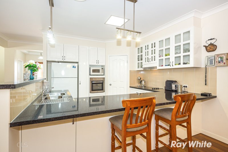 Photo - 35 Tilia Court, Bongaree QLD 4507 - Image 4