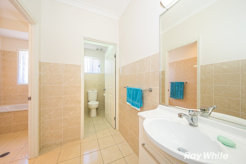 Photo - 35 Tilia Court, Bongaree QLD 4507 - Image 12