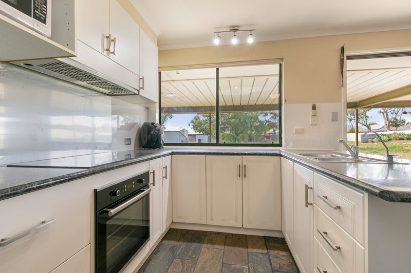 Photo - 35 Tiver Road, Evanston South SA 5116 - Image 7