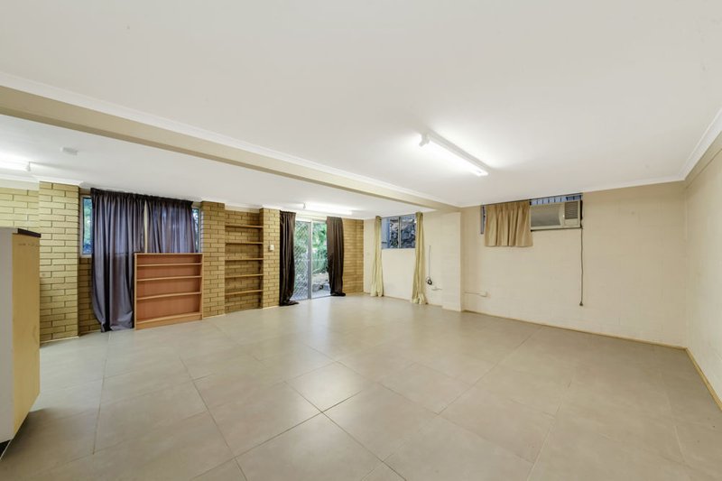 Photo - 35 Tombondan Crescent, Ferny Hills QLD 4055 - Image 13