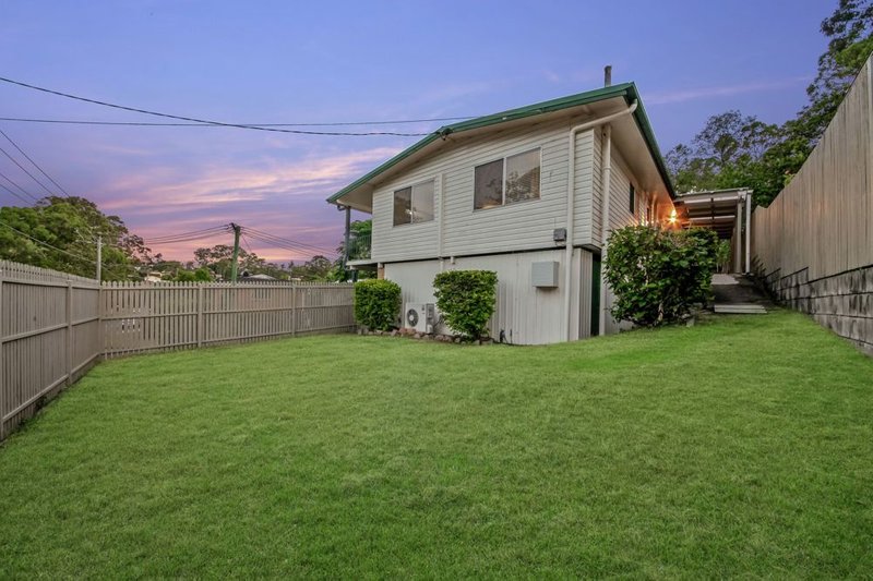 Photo - 35 Tombondan Crescent, Ferny Hills QLD 4055 - Image 24