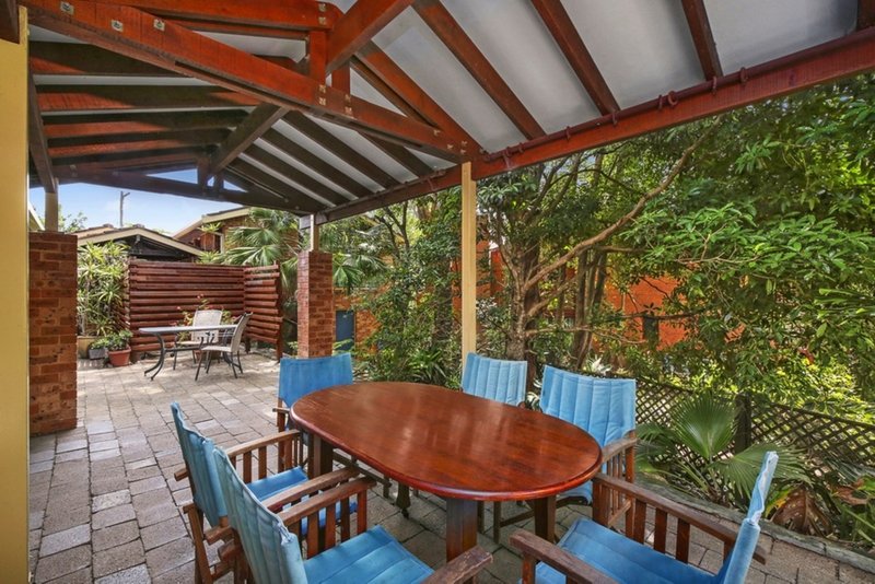 Photo - 35 Tramway Road, North Avoca NSW 2260 - Image 2