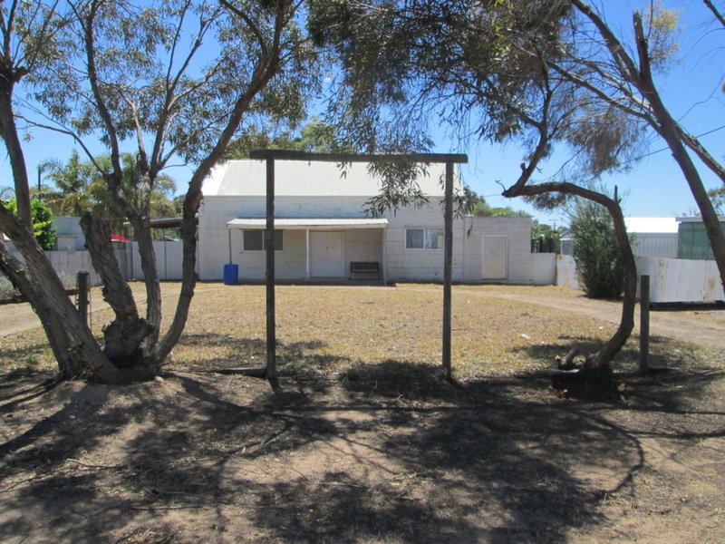 Photo - 35 Trevena Road, Tailem Bend SA 5260 - Image 7