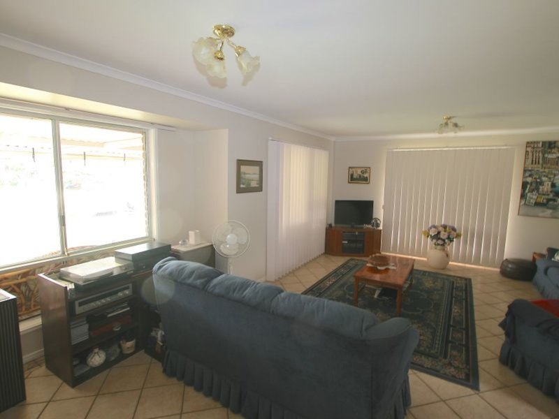 Photo - 35 Tringa Street, Tweed Heads West NSW 2485 - Image 7