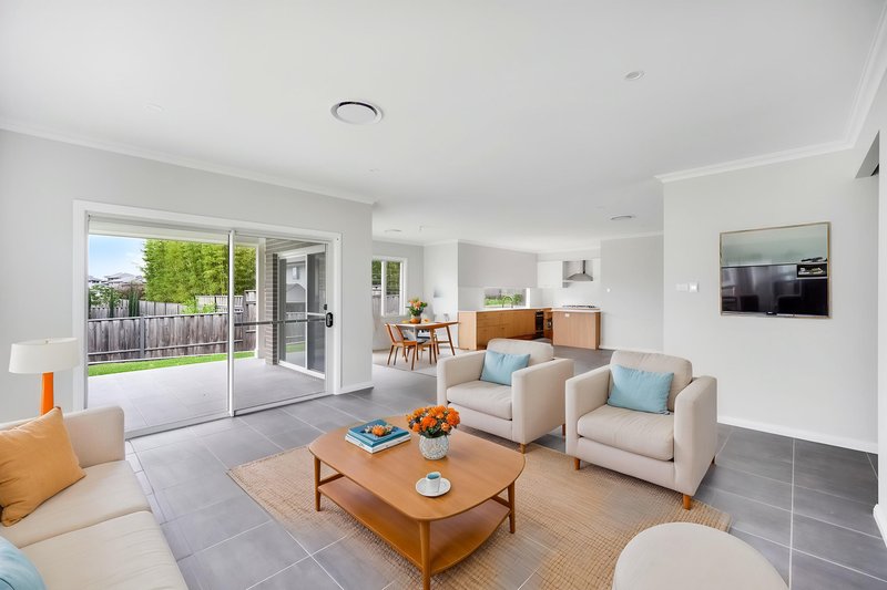 Photo - 35 Valletta Drive ( The Gables ) , Box Hill NSW 2765 - Image 3