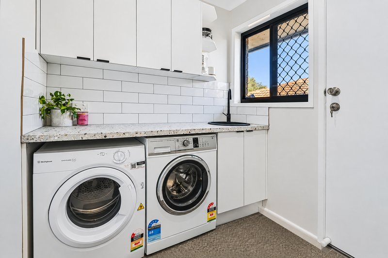 Photo - 35 Van Dieman Crescent, Springwood QLD 4127 - Image 11