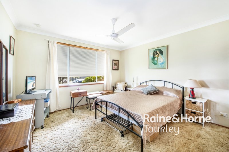 Photo - 35 Vernon Avenue, Gorokan NSW 2263 - Image 9