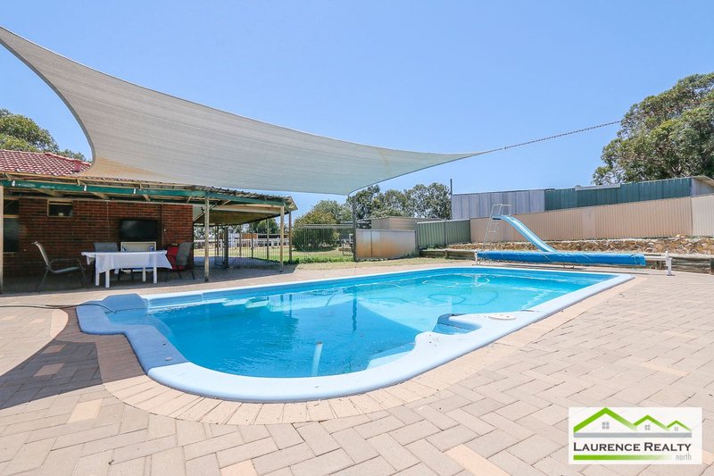 Photo - 35 Via Vista Drive, Mariginiup WA 6078 - Image 4