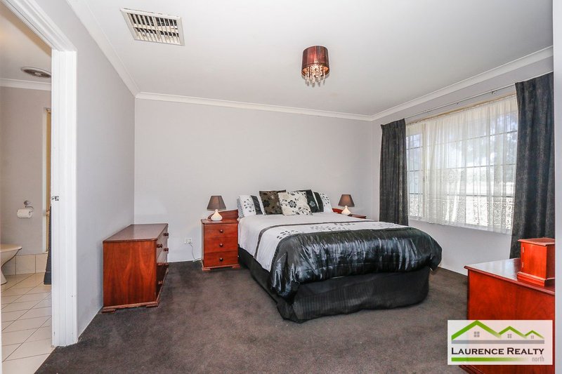 Photo - 35 Via Vista Drive, Mariginiup WA 6078 - Image 11