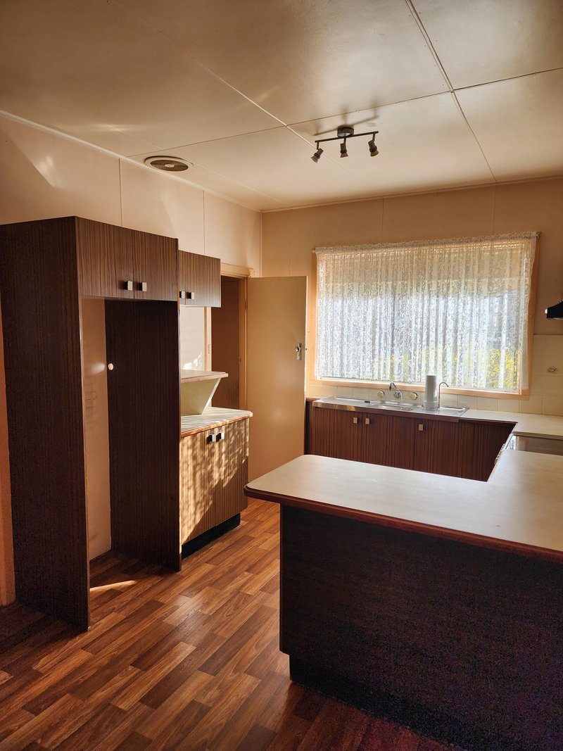 Photo - 35 Villiers Street, Portland NSW 2847 - Image 2