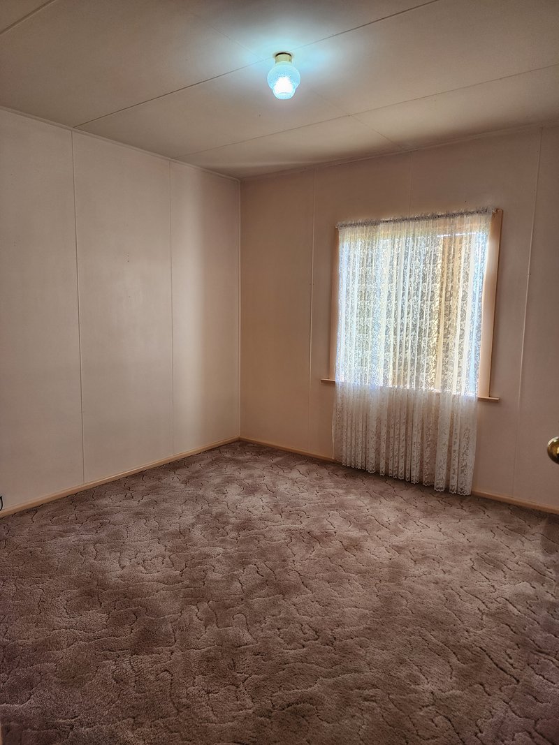 Photo - 35 Villiers Street, Portland NSW 2847 - Image 10