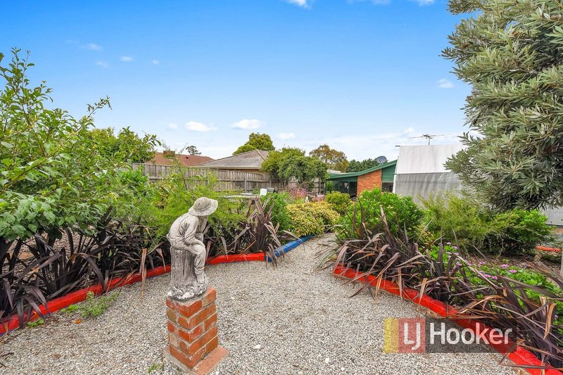 Photo - 35 Warana Drive, Hampton Park VIC 3976 - Image 14