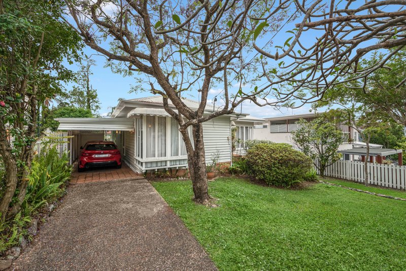 Photo - 35 Waratah Avenue, Carina QLD 4152 - Image 8