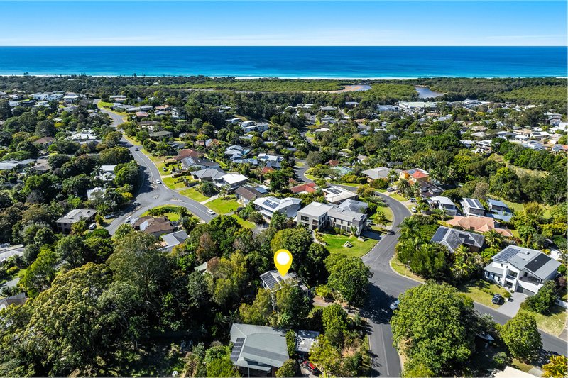 35 Warrambool Road, Ocean Shores NSW 2483