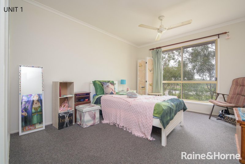 Photo - 35 Watt Street, West Gladstone QLD 4680 - Image 15