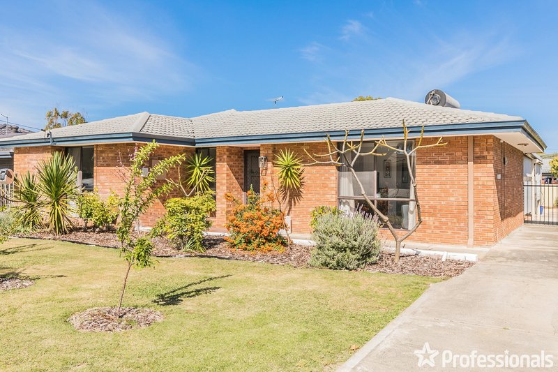 Photo - 35 Welch Way, Warnbro WA 6169 - Image 18