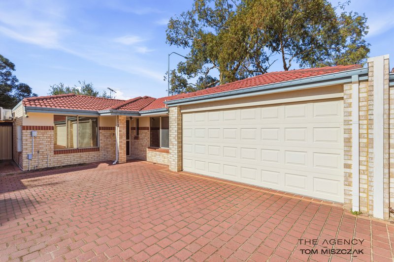 Photo - 3/5 Whitfield Street, Bassendean WA 6054 - Image 1