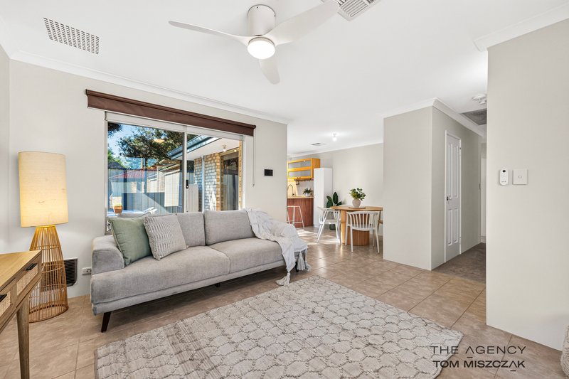 Photo - 3/5 Whitfield Street, Bassendean WA 6054 - Image 2