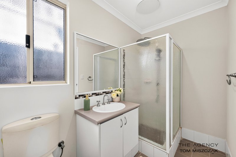 Photo - 3/5 Whitfield Street, Bassendean WA 6054 - Image 16