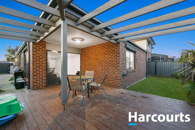 Photo - 35 Wilkiea Crescent, Cranbourne North VIC 3977 - Image 15