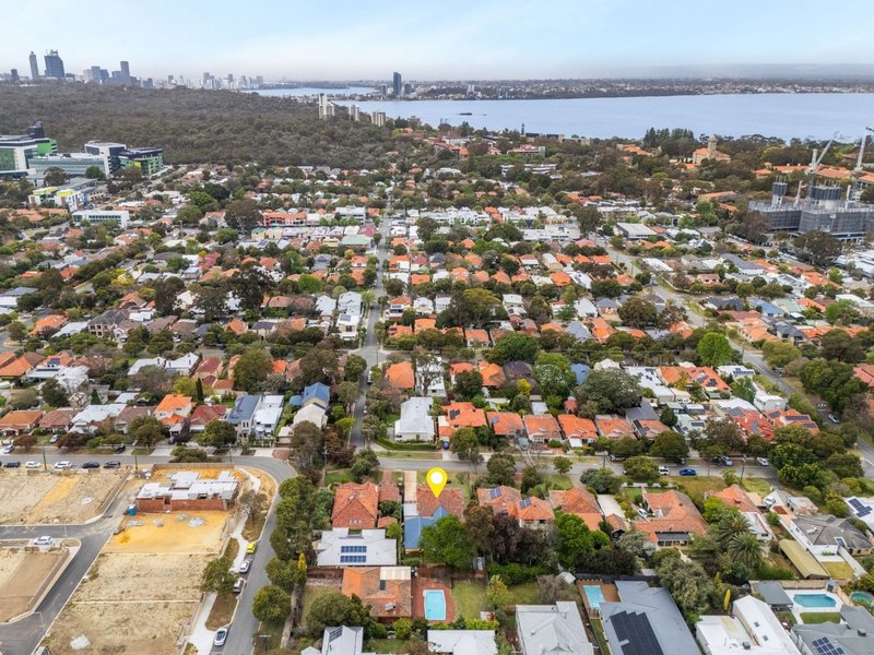Photo - 35 Williams Road, Nedlands WA 6009 - Image 16